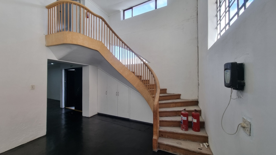 To Let Commercial Property for Rent in Woodstock Western Cape